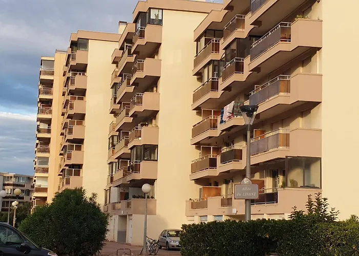 Les Marines Du Soleil Canet-plage * カネ