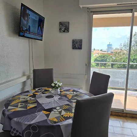 Apartment Les Marines Du Soleil Canet-plage Canet-en-Roussillon