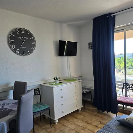 Les Marines Du Soleil Canet-plage Apartment *